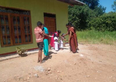 අඩු ආදායම් ලාභී අබාධිත පුද්ගලයින්ට නිවාස ආධාර ලබා දීම (10)