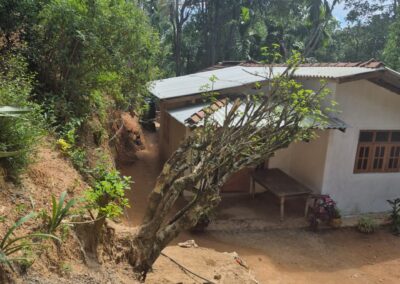 අඩු ආදායම් ලාභී අබාධිත පුද්ගලයින්ට නිවාස ආධාර ලබා දීම (13)