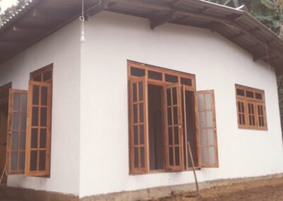 අඩු ආදායම් ලාභී අබාධිත පුද්ගලයින්ට නිවාස ආධාර ලබා දීම (14)