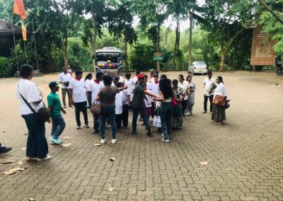 බදුල්ල අභිචාර කලා ආයතනයේ දරුවන්ගේ විනෝද චාරිකාව (7)